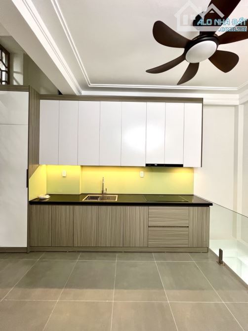 PHÂN LÔ ĐỀN LỪ  - MẶT TIỀN QUYỀN LỰC 4M - GARA Ô TÔ - KINH DOANH - NỘI THẤT SANG TRỌNG - K - 1