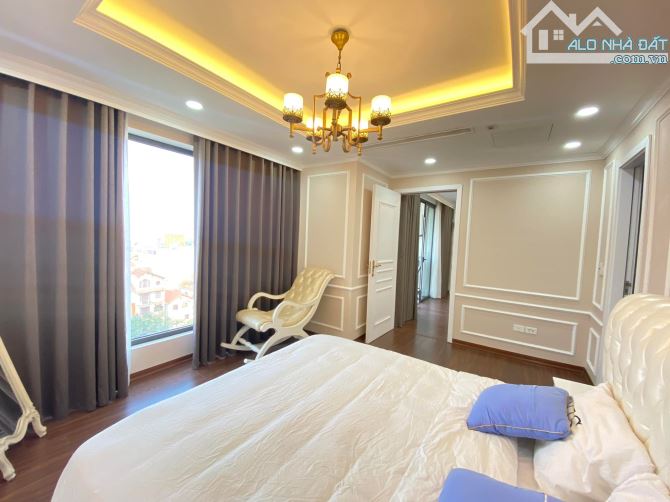 Bán căn hộ Tân Hoàng Minh Hoàng Cầu 🌅 128m², 17.9 tỷ 🏙️✨ - 1