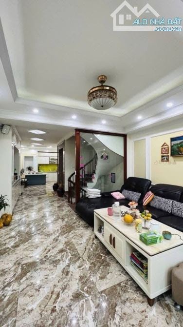Bán Nhà Trần Duy Hưng 50m , 6 Tầng Thang Máy , Kinh Doanh Ngõ Thông , 10m Ra Phố - 1