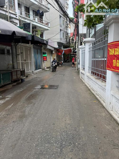 Bán nhà Nguyễn Hoàng-Mai Dịch, 30m ra ôtô tránh. 52m2 5T dòng tiền 25tr/th, giá nhỉnh 11tỉ - 1