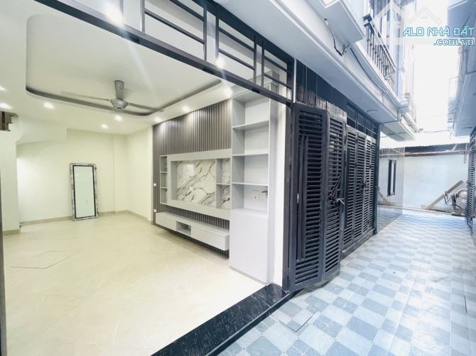 BÁN NHÀ NGỌC TRỤC_NHÀ MỚI_VỊ TRÍ ĐẸP HIẾM_MẶT NGÕ RỘNG THOÁNG_33m2_6 TỶ - 1