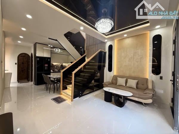 SIÊU PHẨM SÁT VẠN KIẾP - PHAN XÍCH LONG - 44M2 - 2 TẦNG - CHỈ 6.X TỶ -  BÌNH THẠNH . - 1