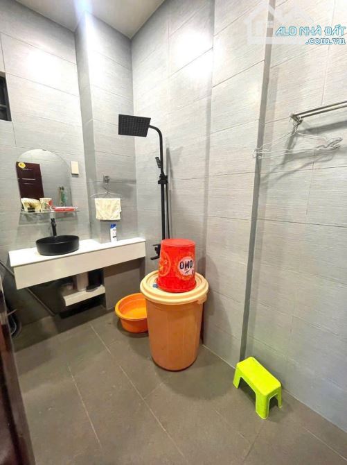 Nhà đẹp hẻm xe hơi đường Lê Hồng Phong 22.1m2 x 3m x 3 lầu chỉ 3.1 tỷ - 1
