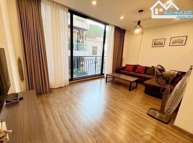 BÁN NHÀ TRUNG KÍNH CẦU GIẤY, PHÂN LÔ, ÔTÔ TRÁNH, KINH DOANH BẤT CHẤP, DT 59M2 GIÁ 15 TỶ - 1
