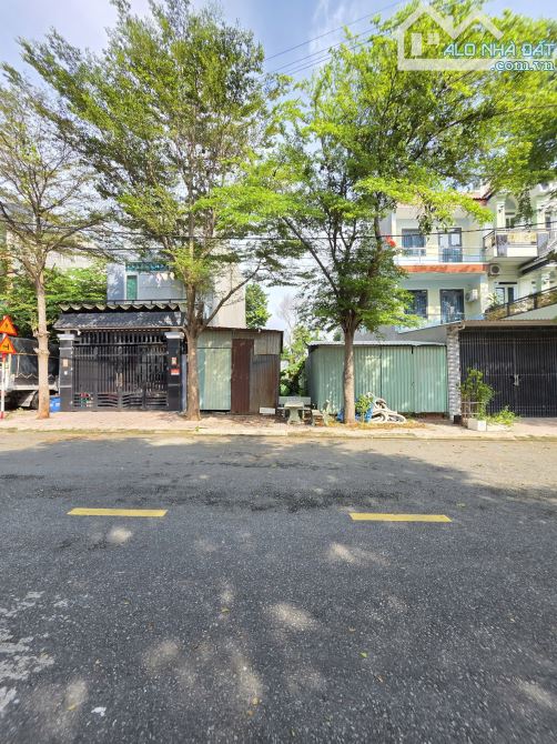 Bán đất KDC 2 mặt tiền trước và sau, gần chợ, p.Tân Bình, Tp.Dĩ An chỉ 3,8 Tỷ TL M7528 - 1