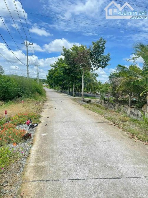 Bán đất đường Bê tông 1 xẹt ngắn Tỉnh Lộ 7 trung tâm xã Phước Thạnh Củ Chi TPHCM, 6x35m. - 1