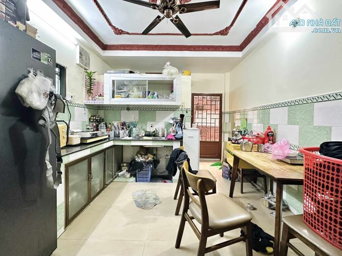 CÔ BẮC KHU PXL - 4 TẦNG ( 4.5x10 A4 NH: 6.8M )1 CĂN RA XE TẢI - 2 MẶT TIỀN - 7.15T - 1