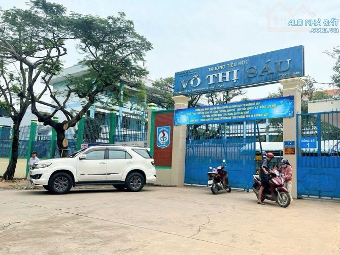 Bán nhà 4 lầu đẹp hẻm 10M Đ.số 9 69m2 ngang 5.1m ngay nhà Thiếu Nhi KD sầm uất 8.3 tỷ. - 1