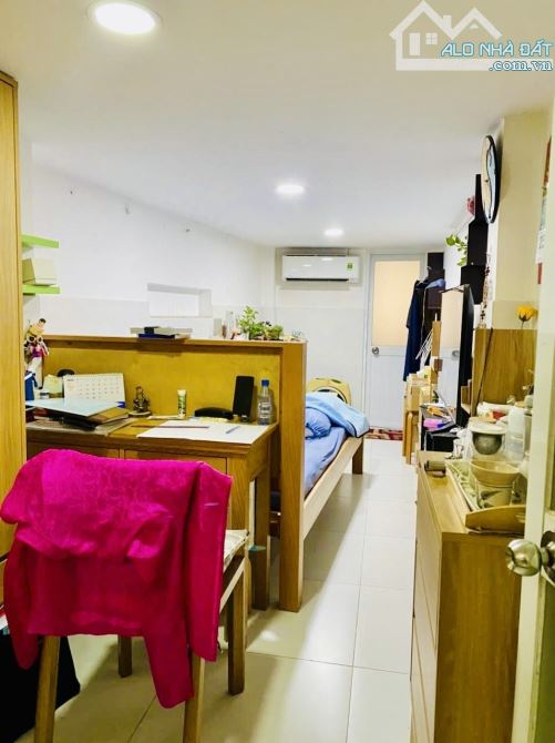Hẻm ô tô tới nhà DT 48m2 có 4 tầng hoàn công đủ giá 4,9 tỷ. - 1