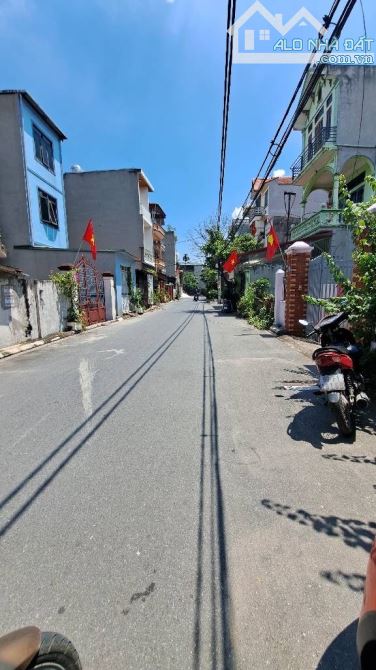 BÁN ĐẤT LÀNG CAM- CỔ BI GIA LÂM-Ô TÔ VÀO NHÀ-NGÕ THÔNG-103m2- 10 tỷ. - 1