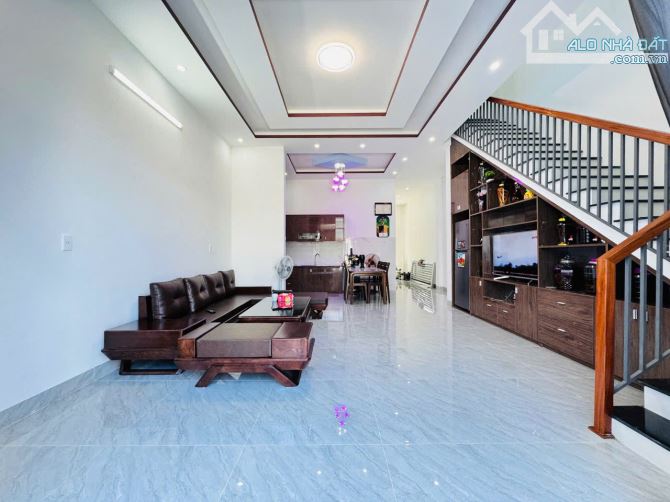 📌📌📌LÀM VIỆC TRỰC TIẾP GIÁ TỐT !!! Bán nhà 2 tầng k428 Tôn Đản. - 1