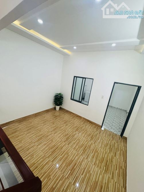 🔥 Nhà 3 tầng MT đường Trưng Nữ Vương , đoạn 2 chiều Hải Châu  Diện tích : 94 m2  - - 13
