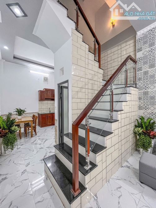 BÁN NHÀ 2 LẦU THIẾT KẾ HIỆN ĐẠI ĐƯỜNG 22 KDC THỚI NHỰT , CÁCH DHYD 150M - 13