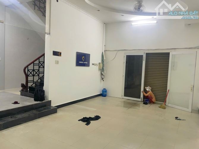 Nhà XVNT 10x20Trệt.3L.7P siêu rộng.Tốt khối VP.Spa.Pkhám - 14