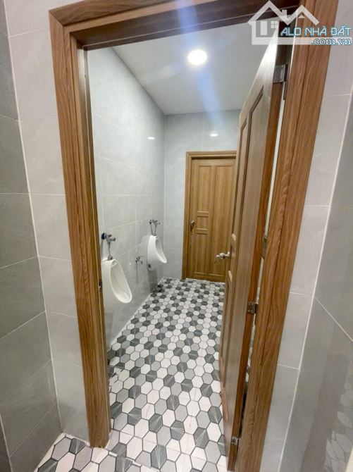 Nhà XVNT 10x20Trệt.3L.7P siêu rộng.Tốt khối VP.Spa.Pkhám - 16