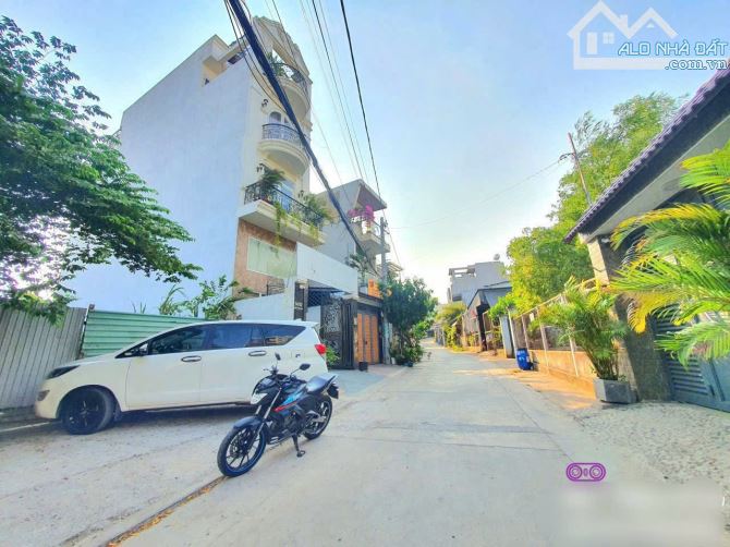 Bán đất mặt tiền đường 14 Làng Tăng Phú, P.TNPA, Q9 cũ, DT 117m2 (4,2 x 28) giá 6,5 tỷ - 2