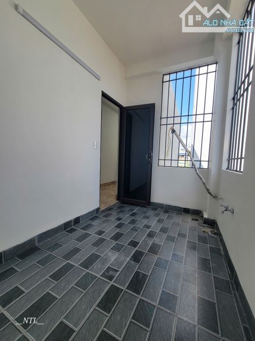 Bán nhà Đề Thám đối diện ngân hàng Nông Nghiệp - 3