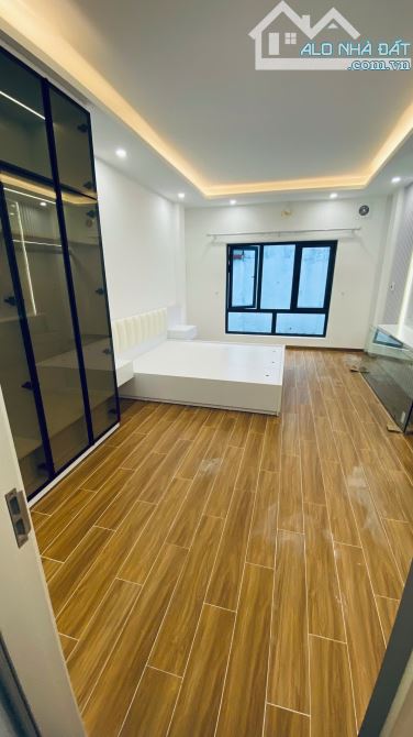 NHÀ MỚI NGÕ THÔNG BÙI XƯƠNG TRẠCH KHƯƠNG ĐÌNH 30Mx 5 tầng ; 8,3 tỳ FULL NỘI THẤT XỊN - 2