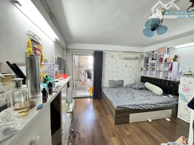Bán nhà mặt tiền KD Huỳnh Văn Chính, Phú Trung, Tân Phú, 73m2, 5 tầng, ngang 4,4m - 2