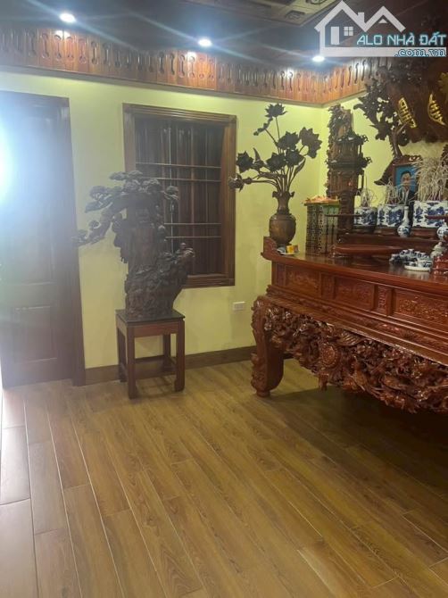 CĂN NHÀ MẶT ĐƯỜNG XUÂN THUỶ - KĐT BÃI VIÊN - P NAM ĐỊNH - 2