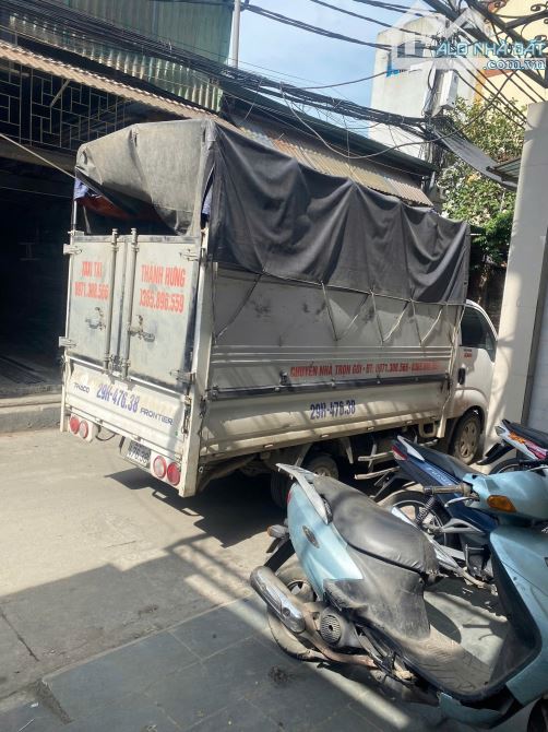 Cho thuê nhà ngõ ô tô tránh Vĩnh Hưng, 5 tầng x 45m2, thang máy vào ngay 15 triệu - 2