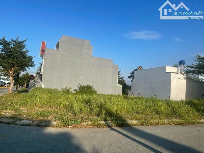 135.5M2 ĐẤT- 7X20 khu dân cư Mỹ Hạnh ,Hoàng Gia -Đức Hòa - Long an  Đất lô góc 2 mặt tiền - 2