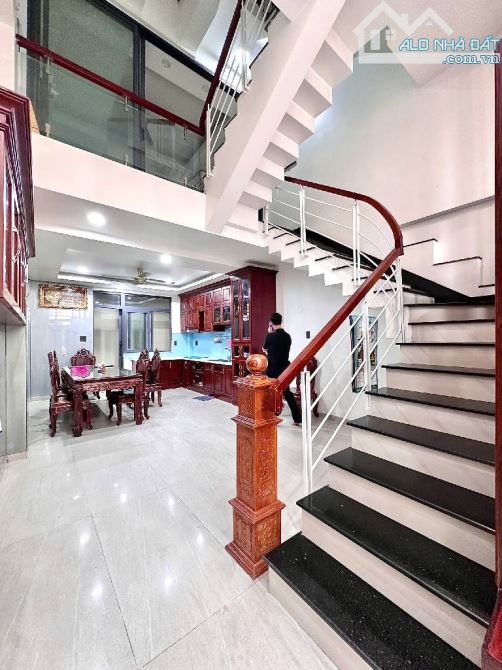 Bán nhà mới HXT 5 tầng dt 4.2x14.5m, Nguyễn Băc, Phường 3, Tân Bình, Giá nhỉnh 14 tỷ TL - 2