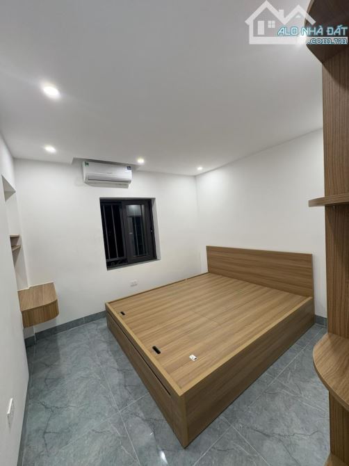 Nhà Mới Đẹp - Sổ To - Lô Góc - Tập Thể Bưu Điện - Đống Đa - Dt :86m2/3PN*nhỉnh 5 tỷ - 2