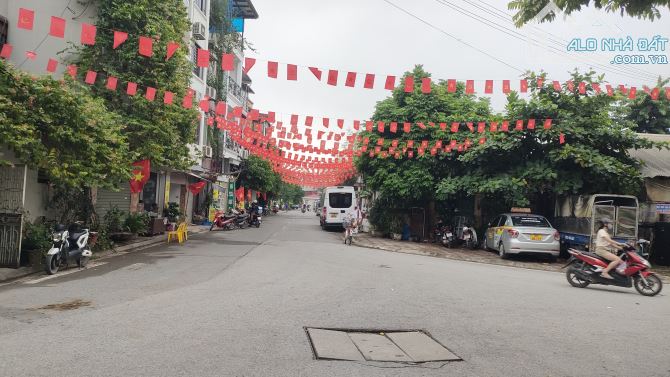 🔥 SIÊU PHẨM GIA QUẤT – MẶT ĐƯỜNG Ô TÔ TRÁNH – KINH DOANH ĐỈNH 🔥  🏡 Nhà dân xây chắc chắ - 2