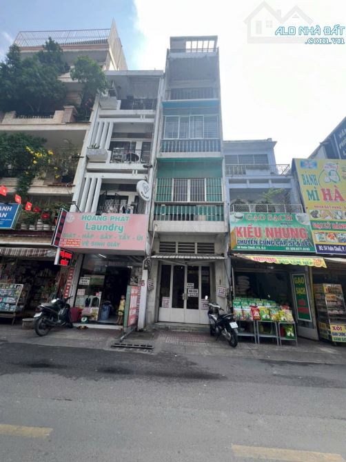 Mặt tiền Hùng Vương, Q5 cũ . 4 tầng. Giá 18.5 tỷ thương lượng - 2