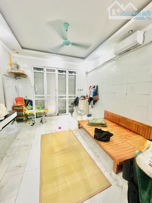Bán Gấp Nhà 3T Tả Thanh Oai ,Gần Cầu Tó , 52M2 , 4,12 ty , chợ trường đủ - 2