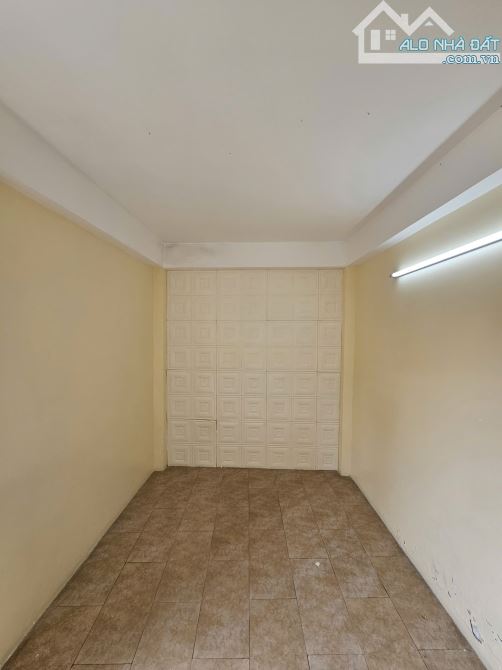 Chính chủ cho thuê chung cư ngõ 328 Nguyễn Trãi - 65m2 - 7.5tr/tháng - 2