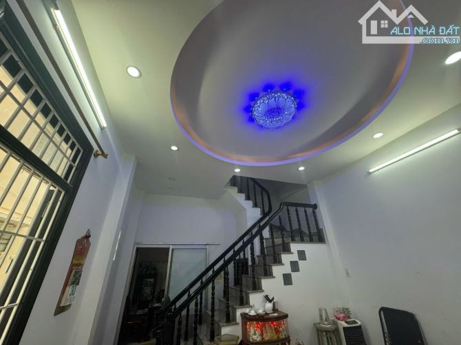 nhà đẹp 3 mặt thoáng, đường ô tô, cách vincom, quảng trường nha trang chỉ 300m, giá 6,8 tỉ - 2