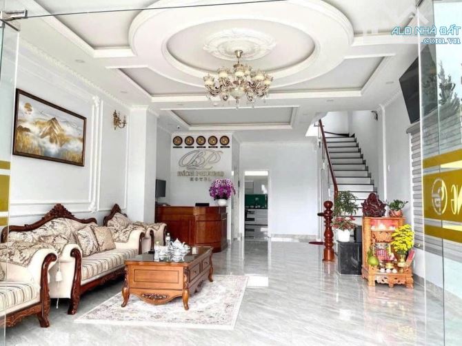 Bán Khách sạn 2 Mặt Tiền Sổ Riêng Nguyễn Thị Nghĩa, Phường 2, TP. Đà Lạt – Gần Golf Valley - 2