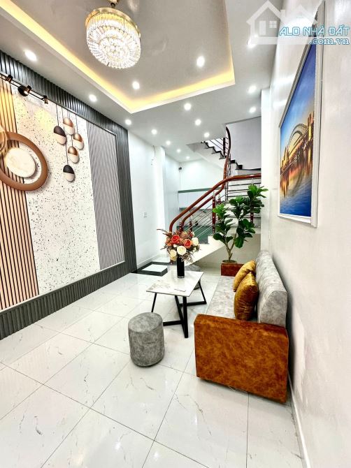 🦋 Chỉ 1,920 ty Bán nhà 3 tầng tại ngõ 9 dư hàng ,lê chân ,hp  Lô góc xây mới độc lập - 2