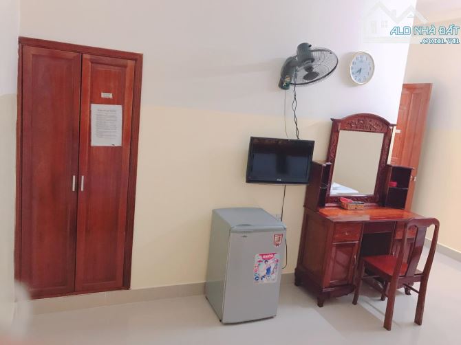 🌟 Cần bán Khách sạn 1 trệt 4 lầu – Mặt tiền P.2 – 91m² – Giá 14.6 tỷ – vị trí siêu hot - 2