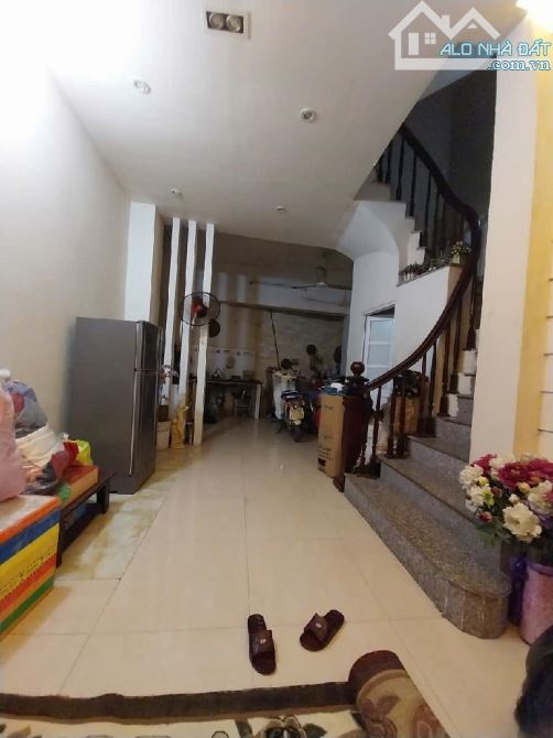 Bán nhà Lĩnh Nam – 50m² ba gác  phi vèo vèo ,kinh doanh vị trí cực đẹp nhỉnh 8 tỷ - 2