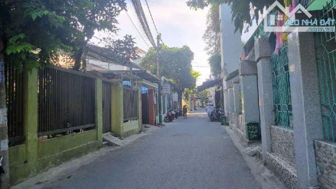 Bán đất tặng nhà C4 kiệt ô tô Trần Quang Khải_ Sơn Trà_ 370m2_ 14.5 tỷ. - 2