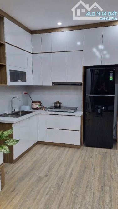 Bán căn hộ Chung cư 151 Nguyễn Đức Cảnh Hoàng Mai 71m2- căn hộ tầng trung- đầy đủ nội thất - 2