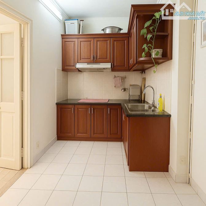 Chủ nhà cần bán căn hộ  Sổ đỏ 70m, 3n2vs tại phố Thanh Nhàn, đồ cơ bản, không có nhà bán - 2