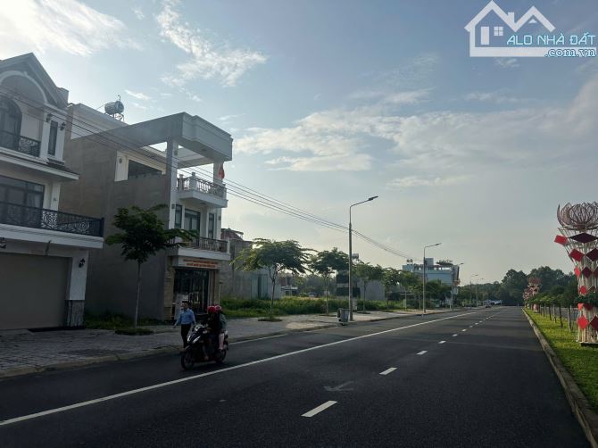 🌟 ĐẤT MẶT TIỀN 126m2 KHU DÂN CƯ MỚI LONG THÀNH CHỈ 1 TỶ 8 – ĐỐI DIỆN VINGROUP - SỔ HỒNG