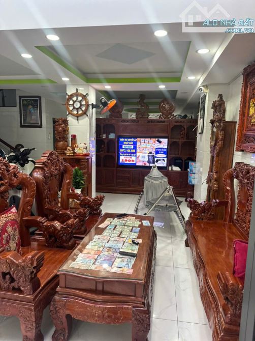 Nhà hẻm HXT 10m Minh Phụng Q11 . DT : 8 x 16m . 3 Lầu  Giá : 16.5 tỷ TL - 2