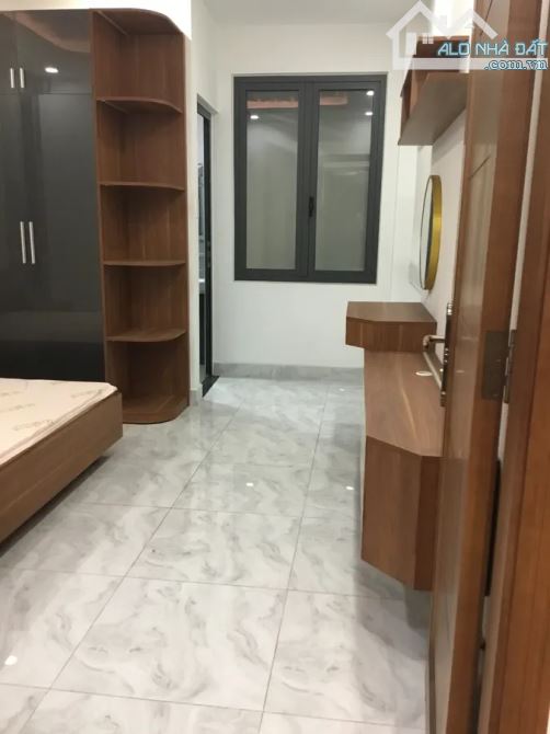 CẦN BÁN NHÀ ĐẸP 5 TẦNG – GẦN GA T3 TÂN BÌNH  SỔ HỒNG RIÊNG FULL NỘI THẤT CHỈ 7.8 TỶ - 2