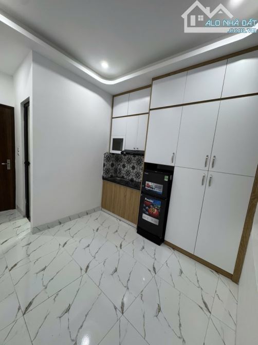 Bán nhà dòng tiền Hai Bà Trưng, 52m, 14.2 Tỷ, 5 tầng thang máy, 2 thoáng, PCCC đạt chuẩn