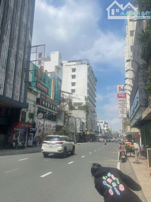 Bán nhà mặt tiền đường Trần Hưng Đạo q5 - 2