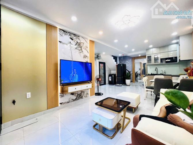 Sang Nhanh nhà Bình Thạnh 50m2 giá 1ty4, SHR đầy đủ - 2