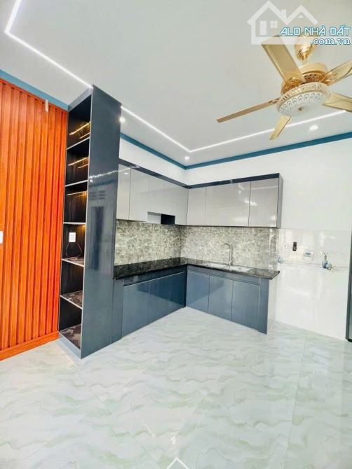Bán nhà đẹp ở 1 sẹc Nguyễn Thị Lắng- Củ Chi. DT 224M2, Giá chỉ có 1 tỷ 120. SHR - 2