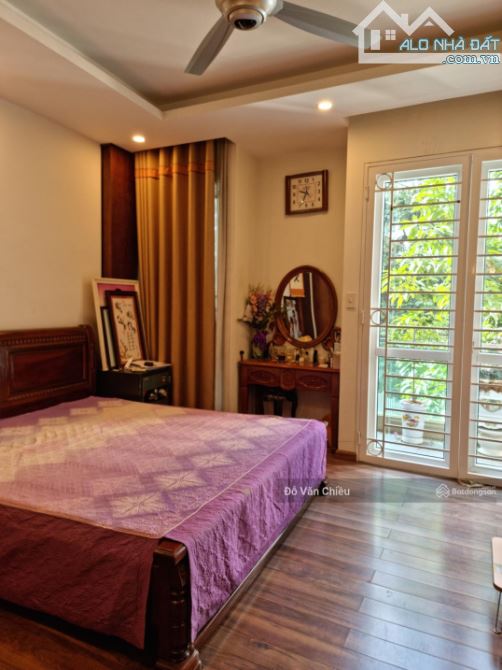 Bán Nhà Số 133 Phố Trúc Bạch Ba Đình 126 m Mặt Tiền kinh Doanh Giá Chỉ 67.4 Tỷ - 2