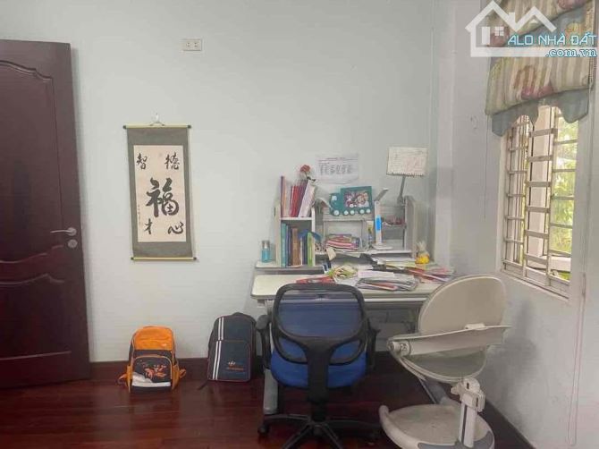 NHÀ 3 TẦNG 1 TUM ĐƯỜNG NGUYỄN VĂN THỦ - VIEW CÔNG VIÊN - GIÁ 9,X TỶ - 2