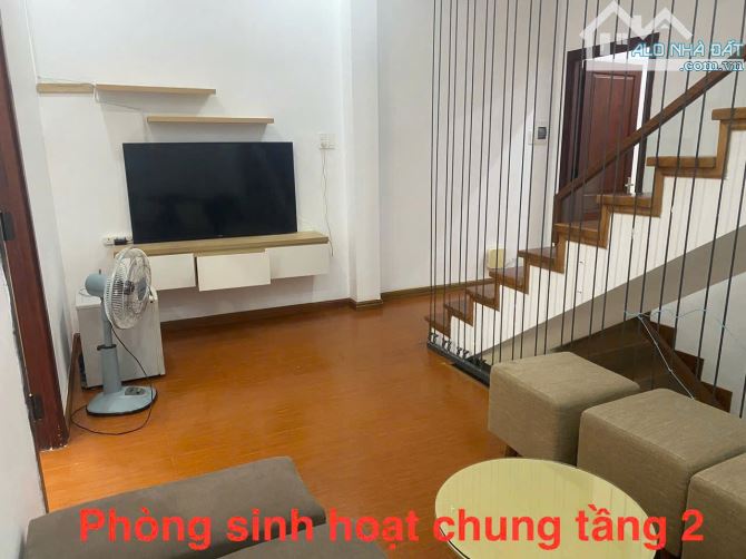 NHÀ 3 TẦNG ĐƯỜNG NGUYỄN VĂN THỦ - VIEW CÔNG VIÊN - GIÁ 9,X TỶ - 2
